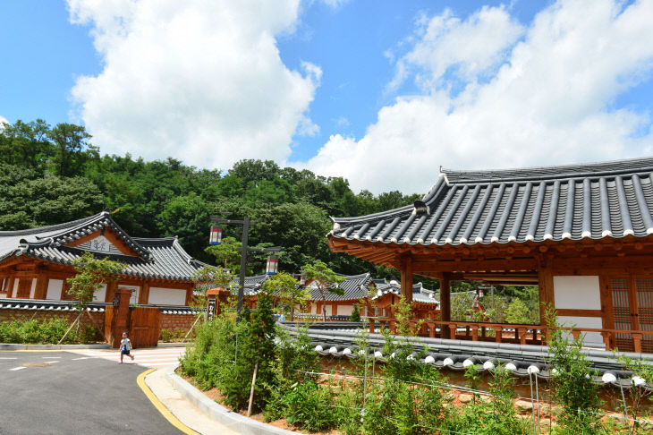 (고창명품 숙소_1_고창읍성 한옥체험마을)