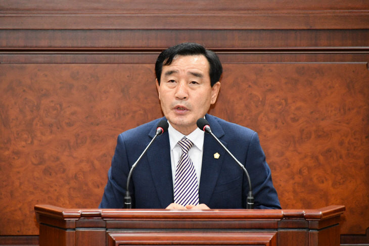 제10대 김해시의회 조종현 의장 선출