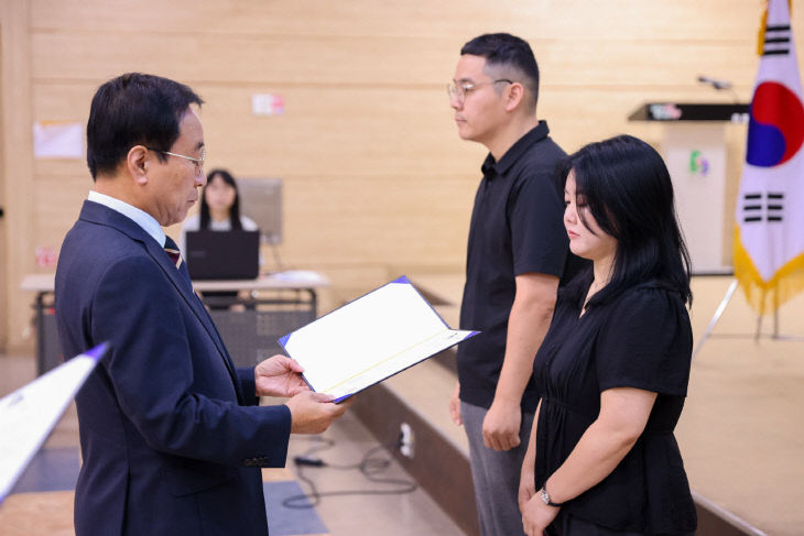 보도 3) 규제개혁 최우수상 김혜련 주무관
