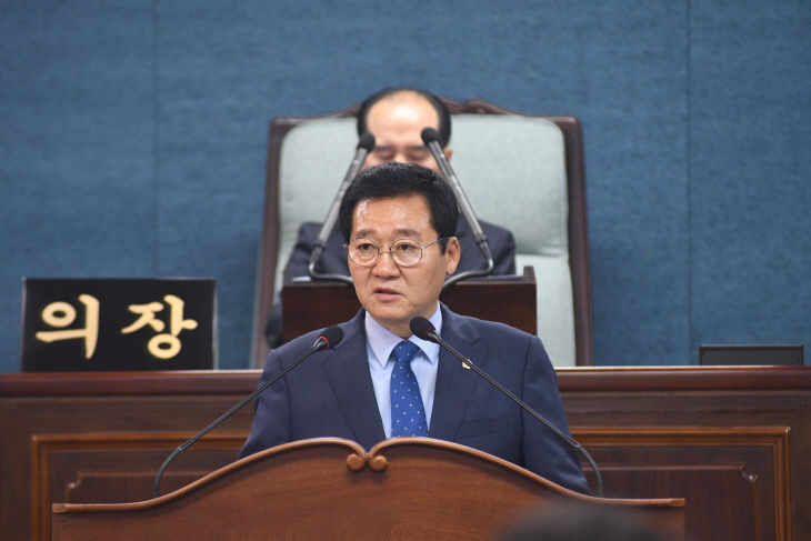 김진구 의장