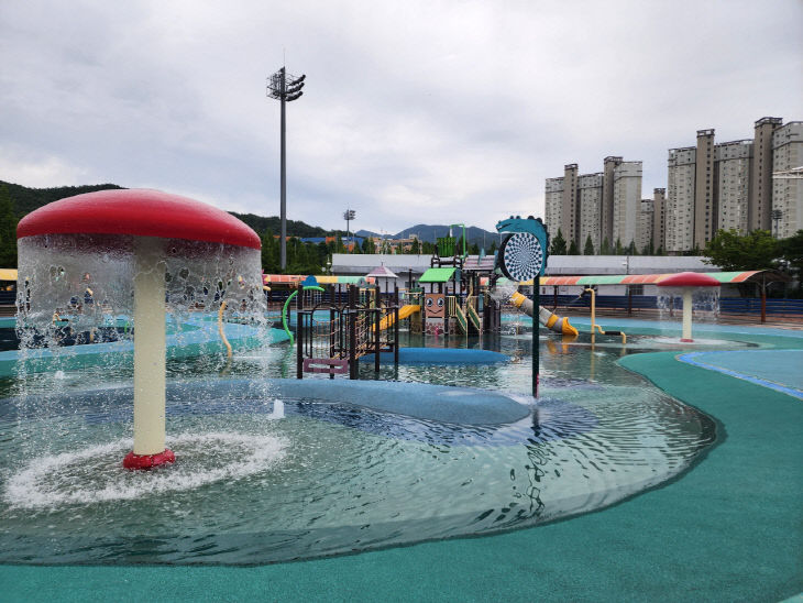 금왕 물놀이장 전경.(사진=음성군 제공)