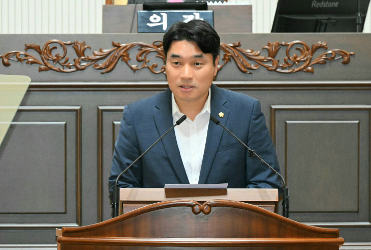 신현국 경제복지위원장