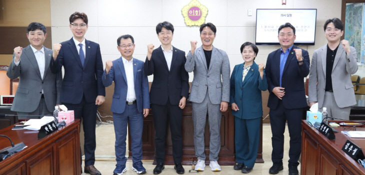 (사진1)인천시의회 초대 도시건설위, 신설 자치구 첫 현장점검