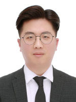 윤상현-증명사진