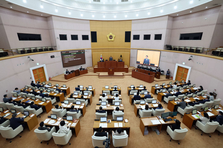 1. (사진자료) 제297회 임시회 본회의-1