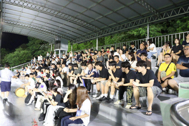 제천재일고를 응원하는 제천시민들