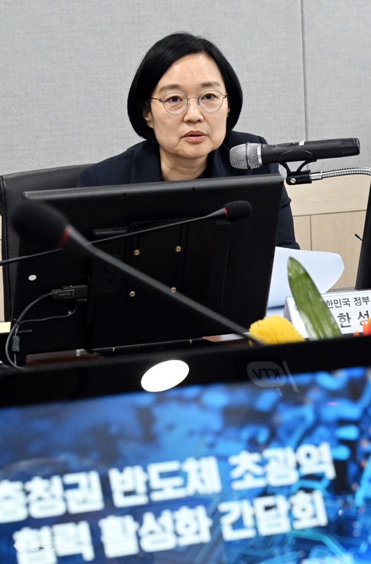20260730-한성숙 총리 카이스트 방문9