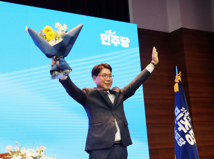 (사진) 260801 이재관 신임 충남도당위원장 선출