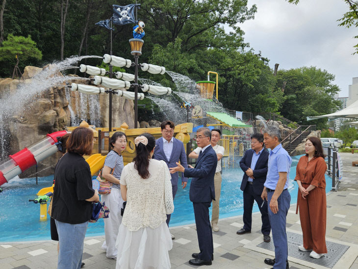 황화산숲길공원 물놀이장 점검 사진