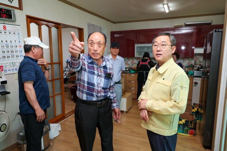 사본 - (사진1)무더위 쉼터 점검(당진포1리 경로당)(2)