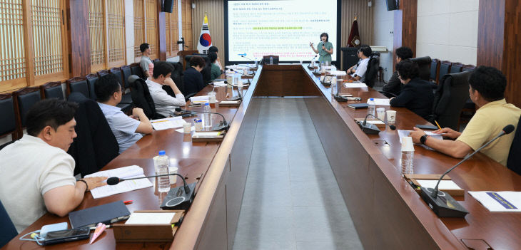 논산시의회 의정활동 역량강화 전문 특강 개최 (1)