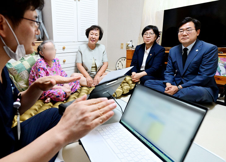 20260806_통합돌봄 현장방문 (8)