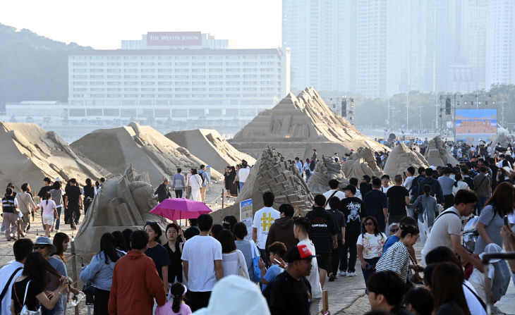 해운대 모래축제