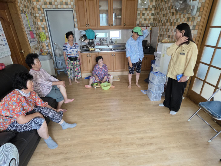흥덕면, 무더위쉼터 점검