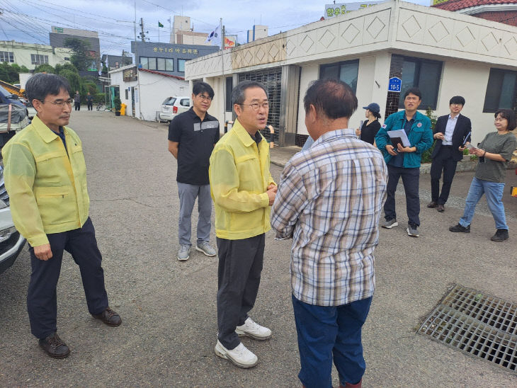 성만제 부시장 돌풍 피해 현장 방문