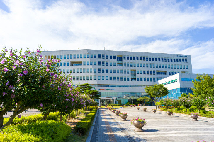충남교육청 전경사진2