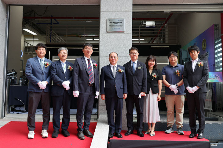 부산대 개방형 공동 혁신 R&D 센터 현판식 (5)