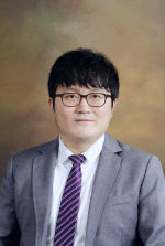 손지현