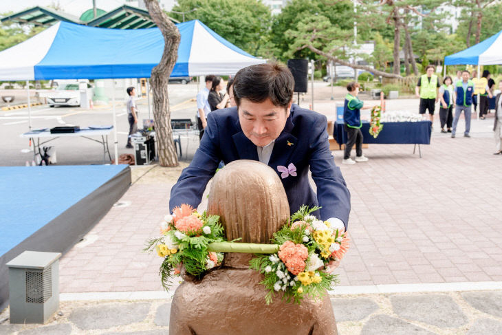 2.오산시, 오산평화의소녀상 건립 10주년 기념식 개최-2
