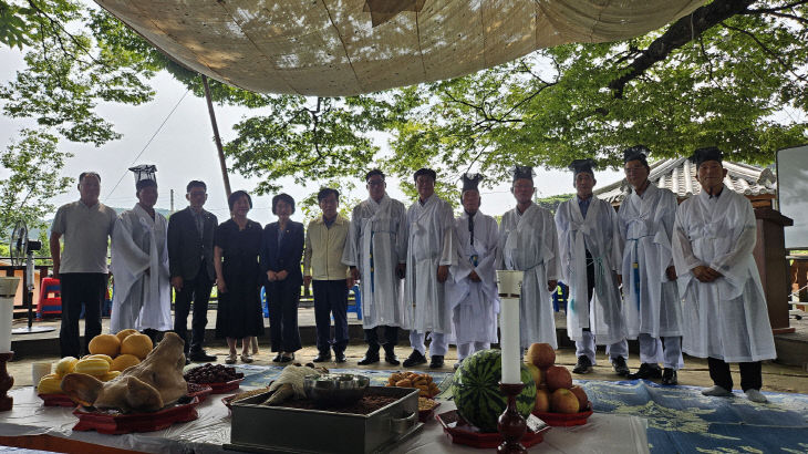 6.봉산면 봉림리 느티나무 칠석제 봉행 모습 (2)
