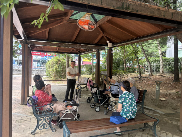 7-1. 파주시 금촌2동, 후곡어린이공원 무더위쉼터 선풍기 설치