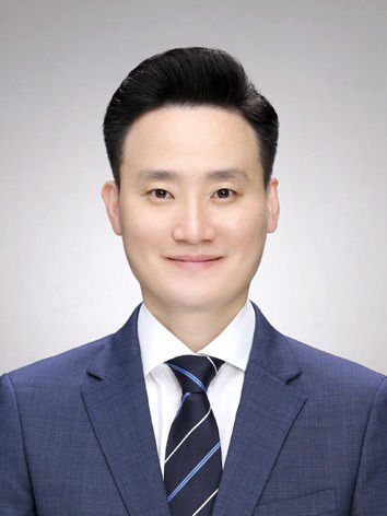 조수만(74년생)