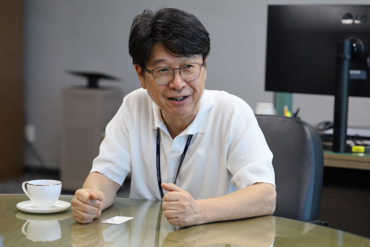 인터뷰 사진3