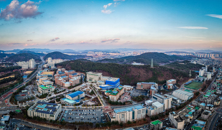 1-3. 국립한밭대학교 전경