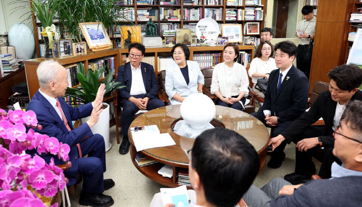 제10대_인천광역시의회_의장단_상임위원장단_기