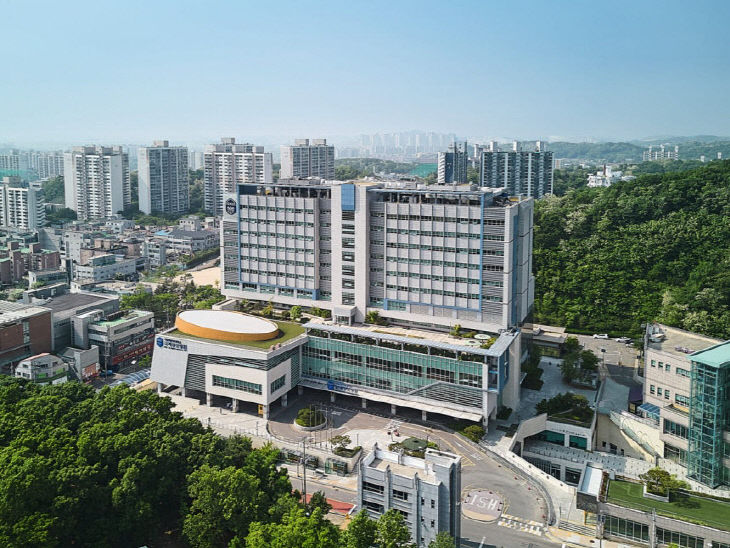 가톨릭관동대학교 국제성모병원 전경