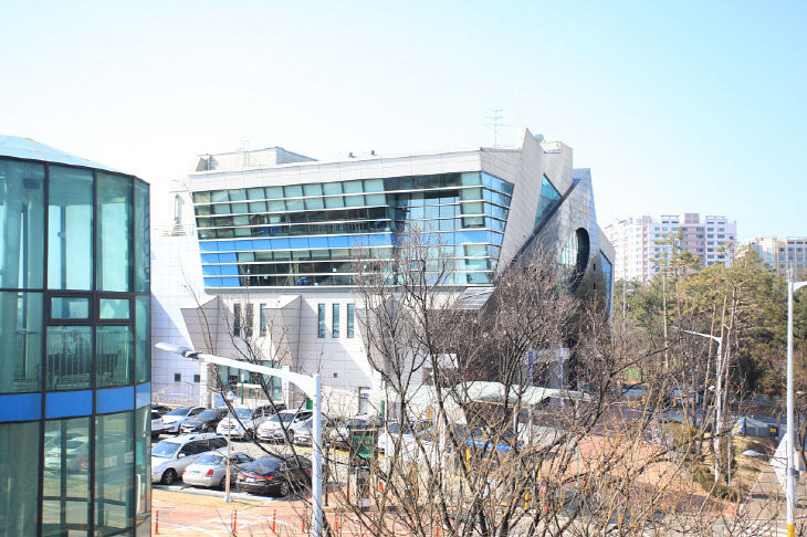 백석체육센터 외부전경 사진