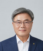 충청북도괴산증평교육지원청 제33대 김용인 교육장님 사진