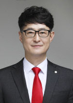 이용운 의원