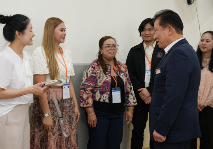 (사진)필리핀 문틴루파시와 정책교류2