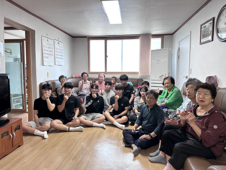 보도 4) 봉사활동 사진
