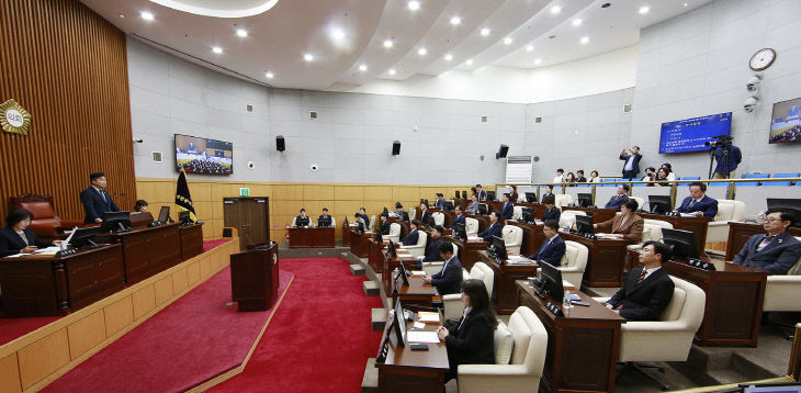 62. (사진자료) 제299회 제1차 정례회 개회