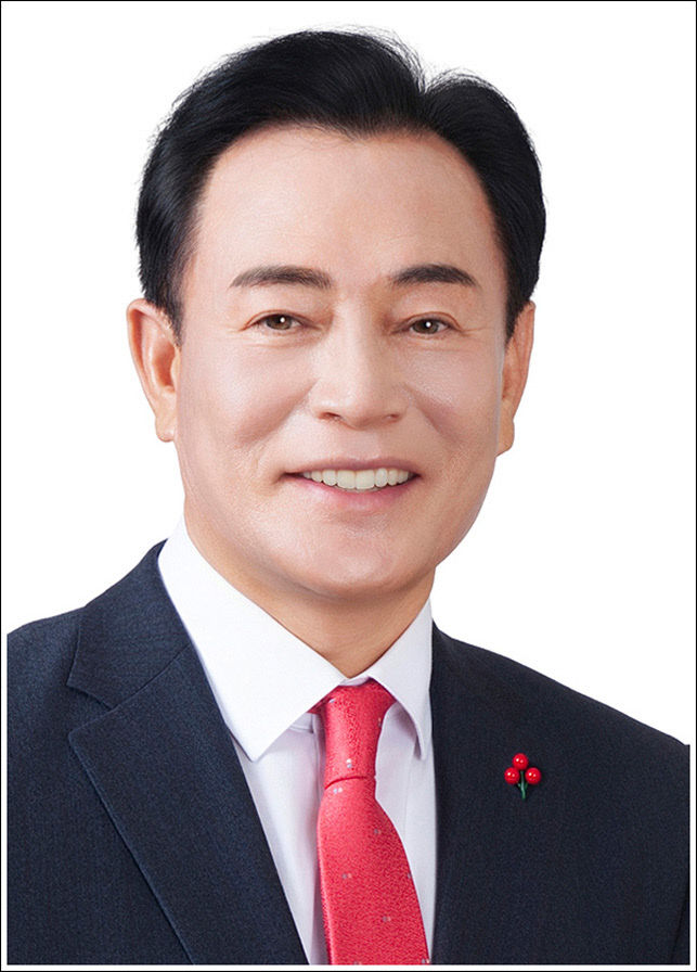 임왕건(고성1,국힘)