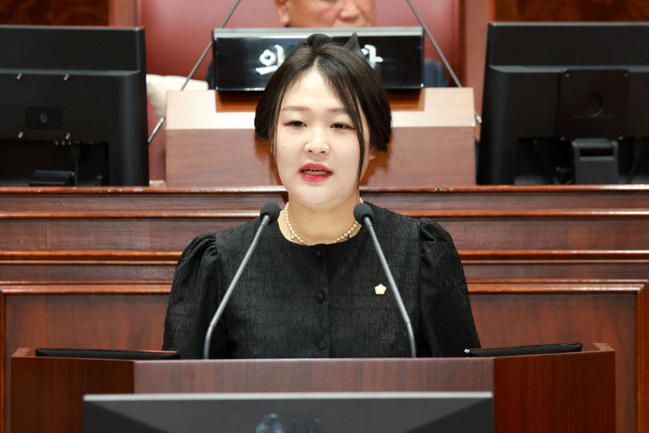 5분 발언하는 이정현의원