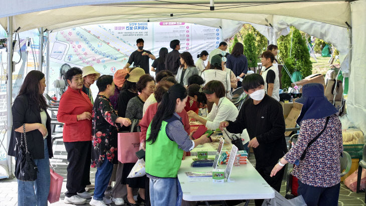 기념식 및 사회복지·보건박람회 성료 (4) (1)
