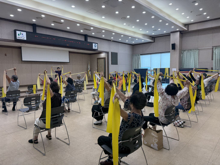 어르신 낙상 예방 맞춤형 운동 프로그램