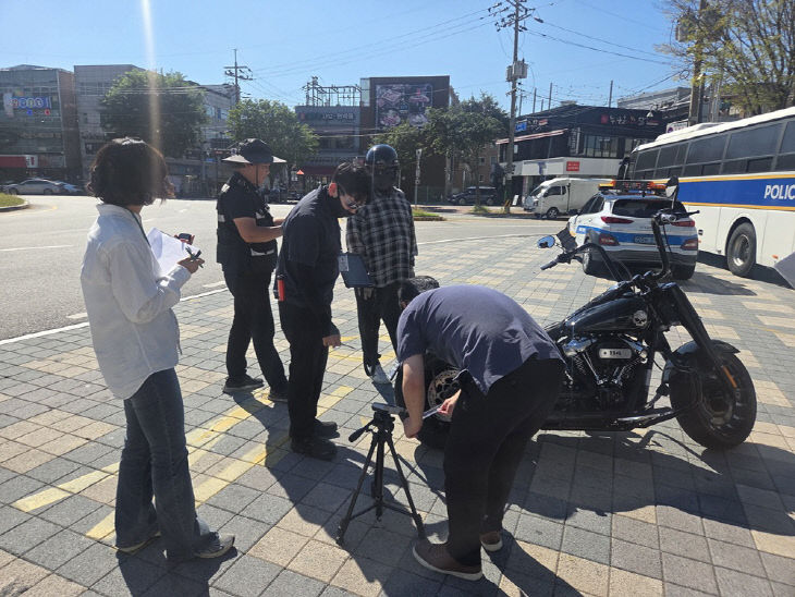 9-2. 파주시, 이륜차 소음·불법 개조 합동 단속