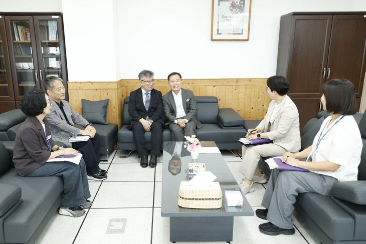 사진 (1)