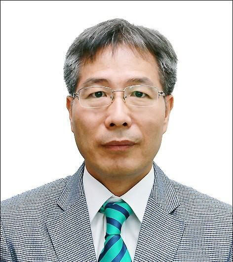 제5대 허춘 원장님