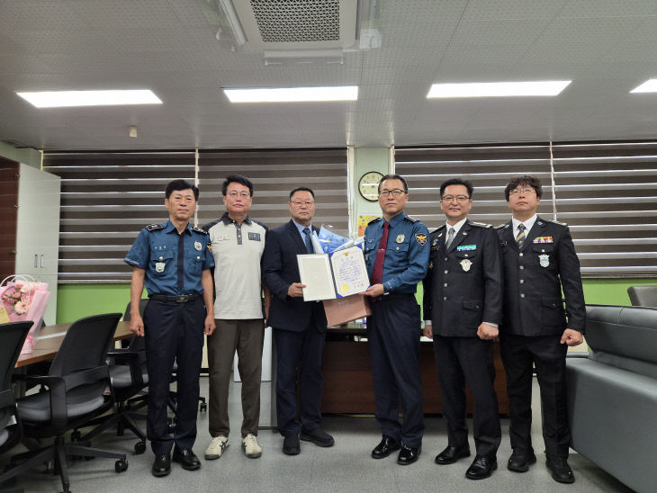 260929 충주경찰서, 신속한 신고로 음주운전검거에 기여한 자율