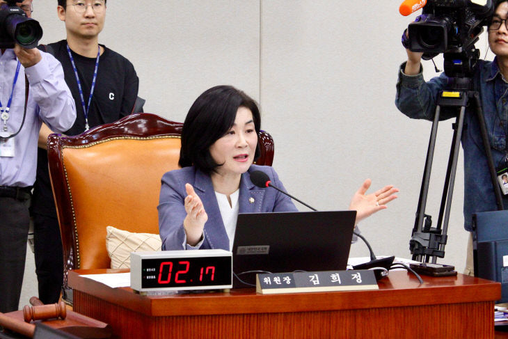 국회_김희정_교육위원장_(3)