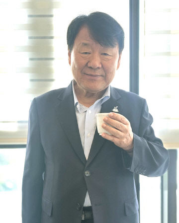 염홍철 위원장