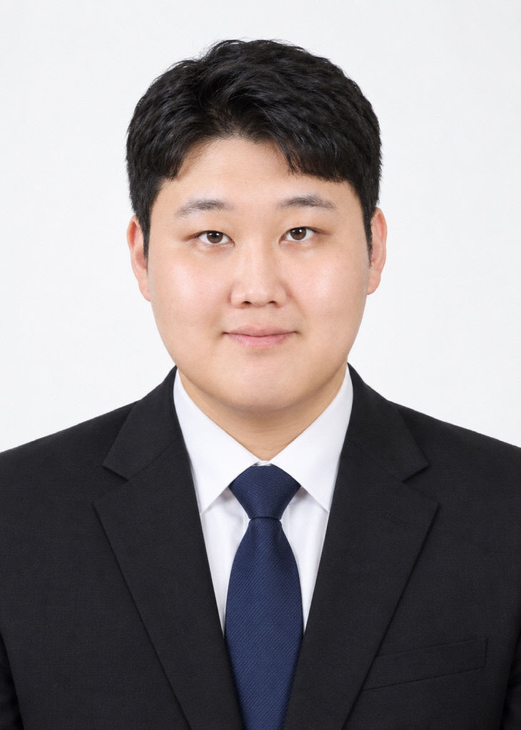 나준식 증명사진