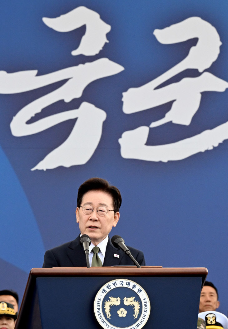 20261001-이재명 대통령 국군의날 참석1