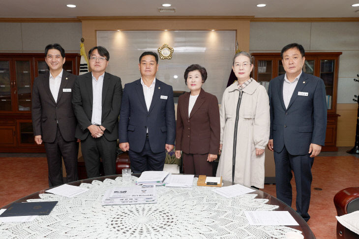 태안군의회, 윤리심사자문위원회 위촉식 모습