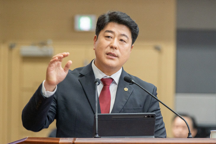 _제2차_본회의_(24)